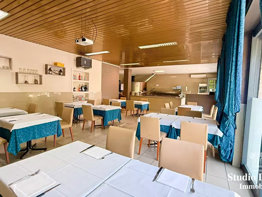 Immagine 9 di Ufficio in affitto  7 a Carate Brianza