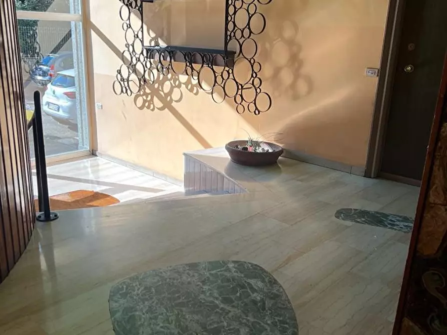 Immagine 10 di Ufficio in affitto  10 a Carate Brianza