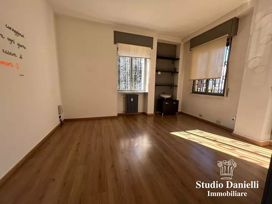 Immagine 6 di Ufficio in affitto  10 a Carate Brianza