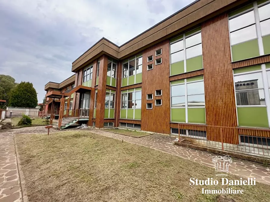 Immagine 7 di Ufficio in affitto  45 a Carate Brianza