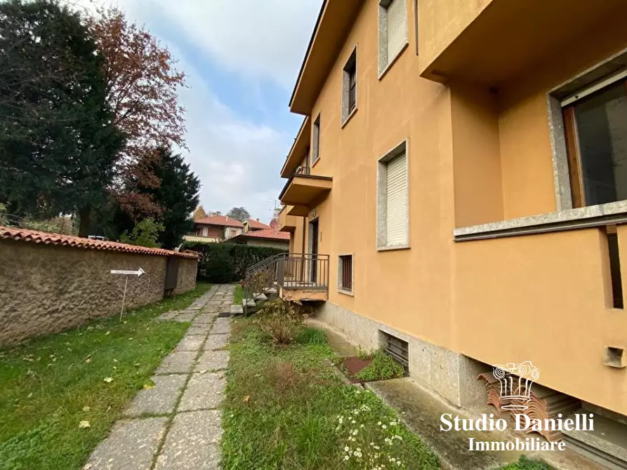 Immagine 9 di Ufficio in affitto  6 a Carate Brianza