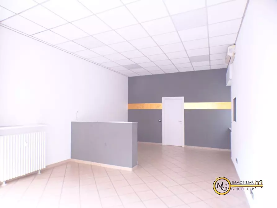 Immagine 2 di Ufficio in affitto  a Melzo