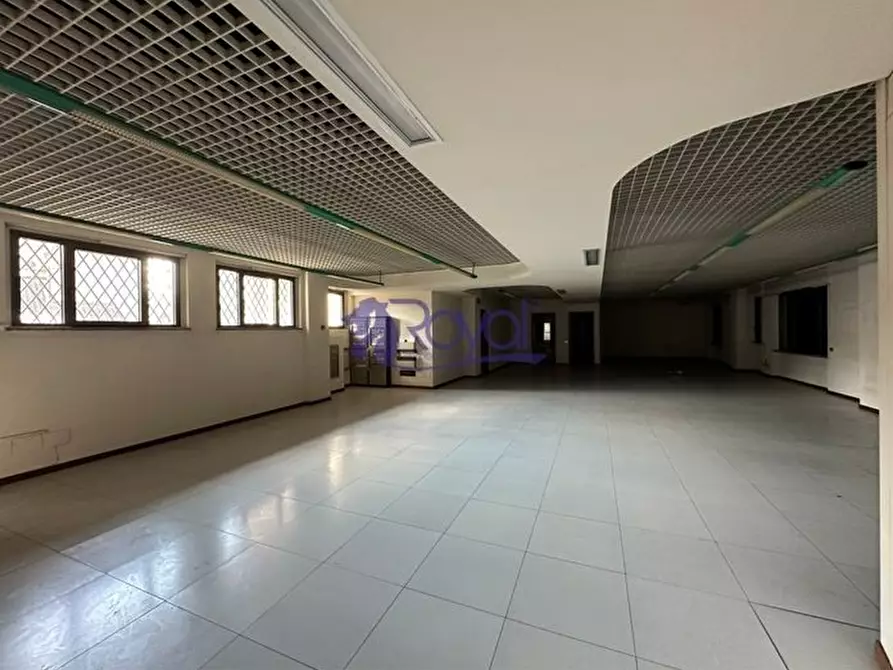 Immagine 3 di Ufficio in affitto  a Parabiago