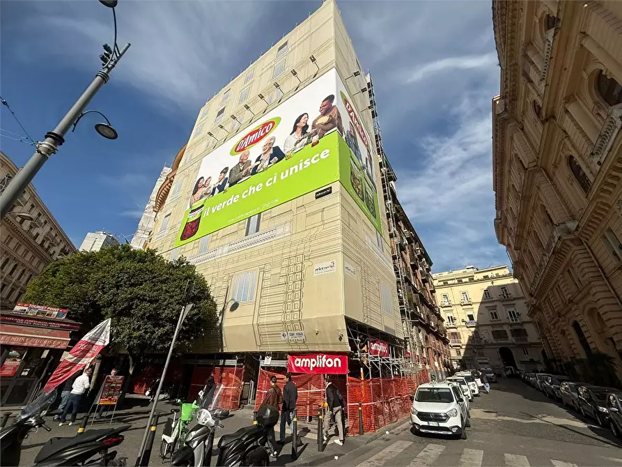 Immagine 2 di Ufficio in affitto  13 a Napoli