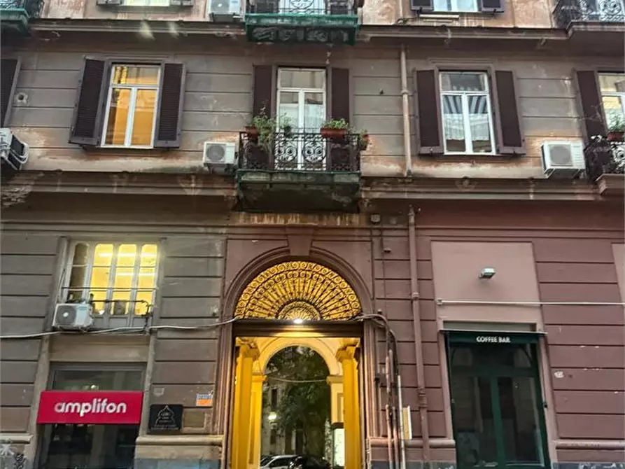 Immagine 5 di Ufficio in affitto  13 a Napoli