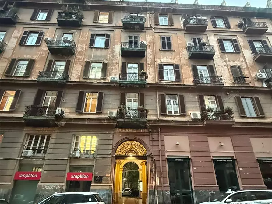 Immagine 1 di Ufficio in affitto  13 a Napoli