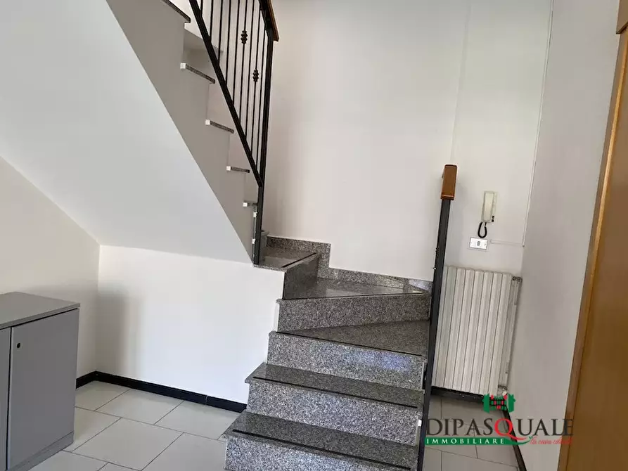 Immagine 10 di Ufficio in affitto  285 a Ragusa