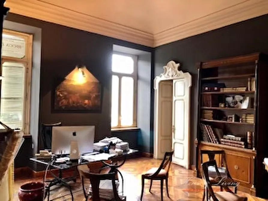 Immagine 9 di Ufficio in affitto  a Torino