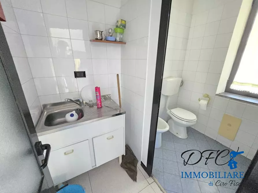 Immagine 4 di Ufficio in affitto  a Afragola