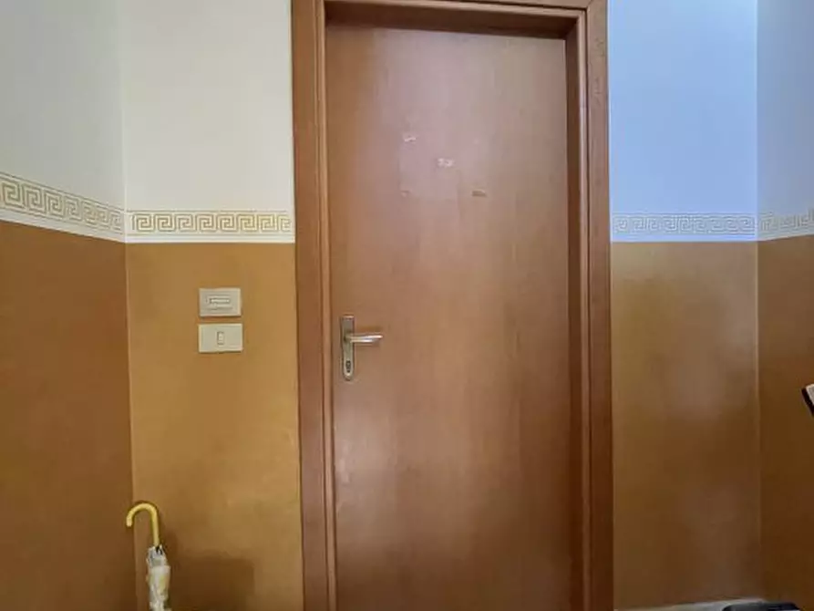Immagine 5 di Ufficio in affitto  a Pachino