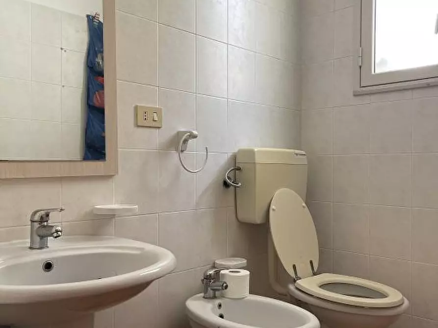 Immagine 7 di Ufficio in affitto  a Pachino