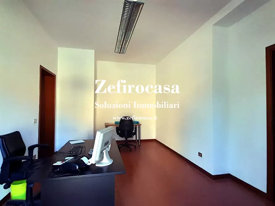 Immagine 5 di Ufficio in affitto  a San Giovanni In Persiceto