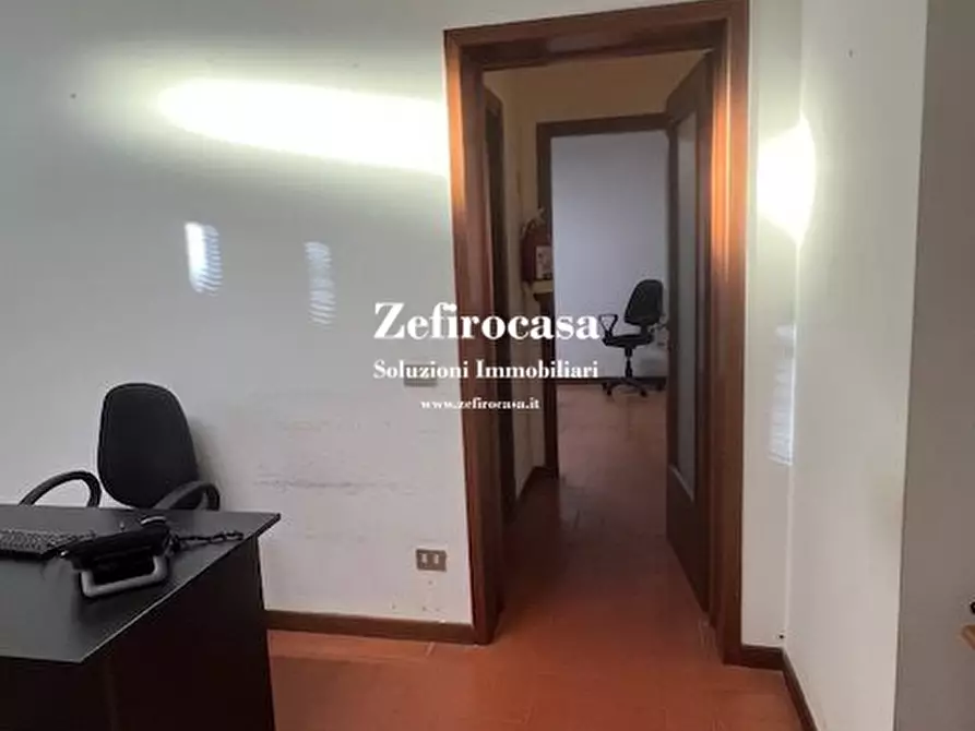 Immagine 6 di Ufficio in affitto  a San Giovanni In Persiceto