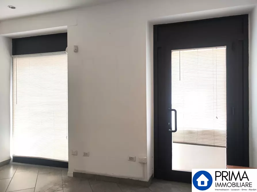 Immagine 7 di Ufficio in affitto  a Terni