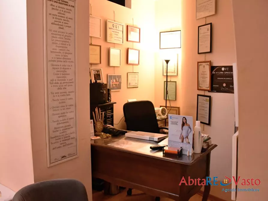 Immagine 9 di Ufficio in affitto  7 a Vasto