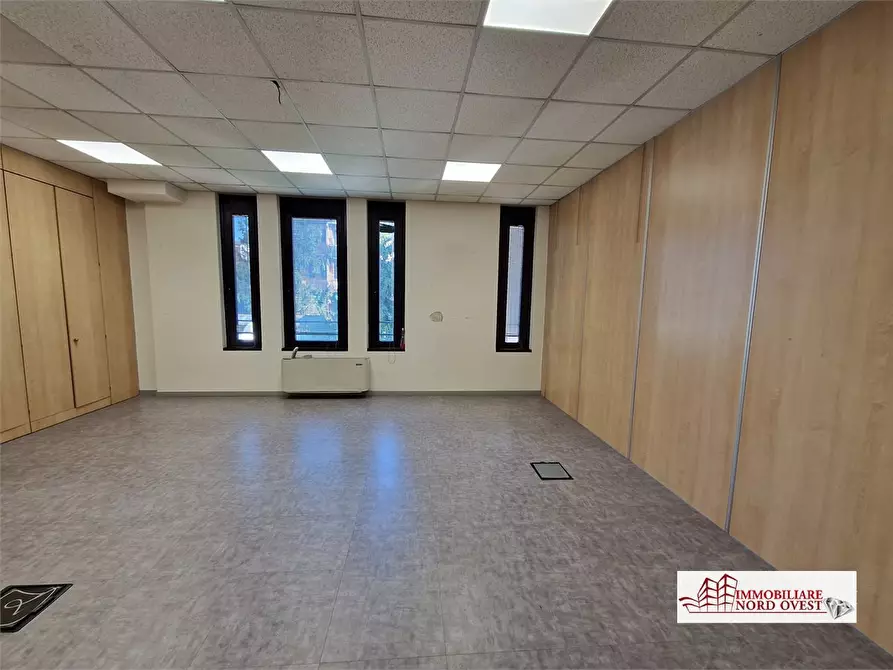 Immagine 6 di Ufficio in affitto  snc a Milano