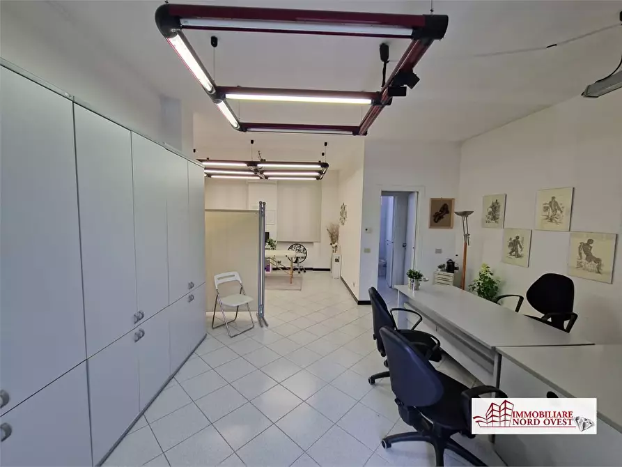 Immagine 10 di Ufficio in affitto  33 a Settimo Milanese