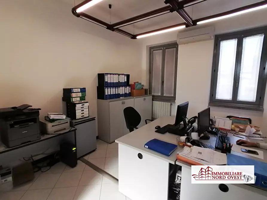 Immagine 2 di Ufficio in affitto  33 a Settimo Milanese