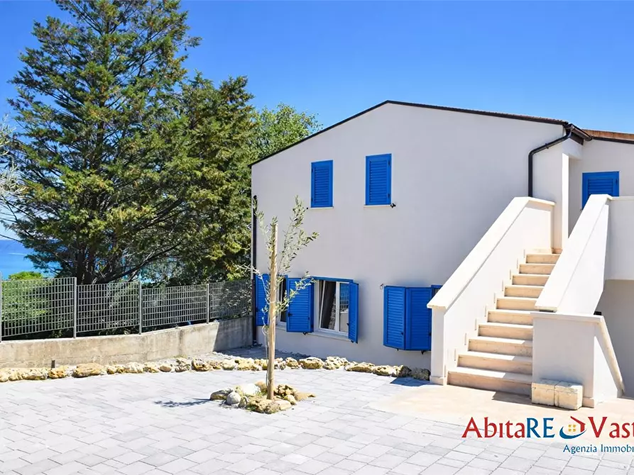 Immagine 2 di Villa in affitto  47/B a Vasto