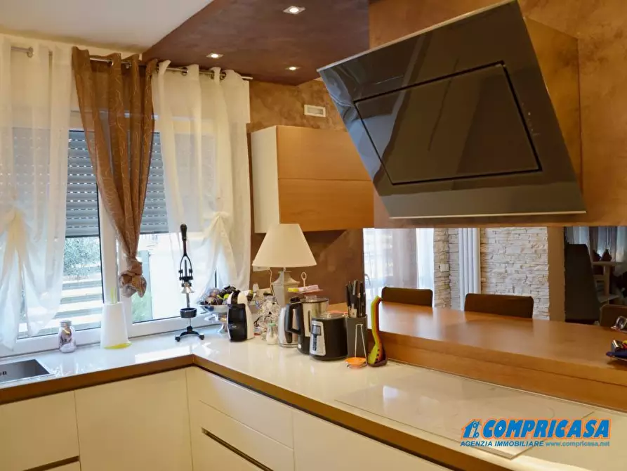 Immagine 2 di Villa in affitto  a Montagnana