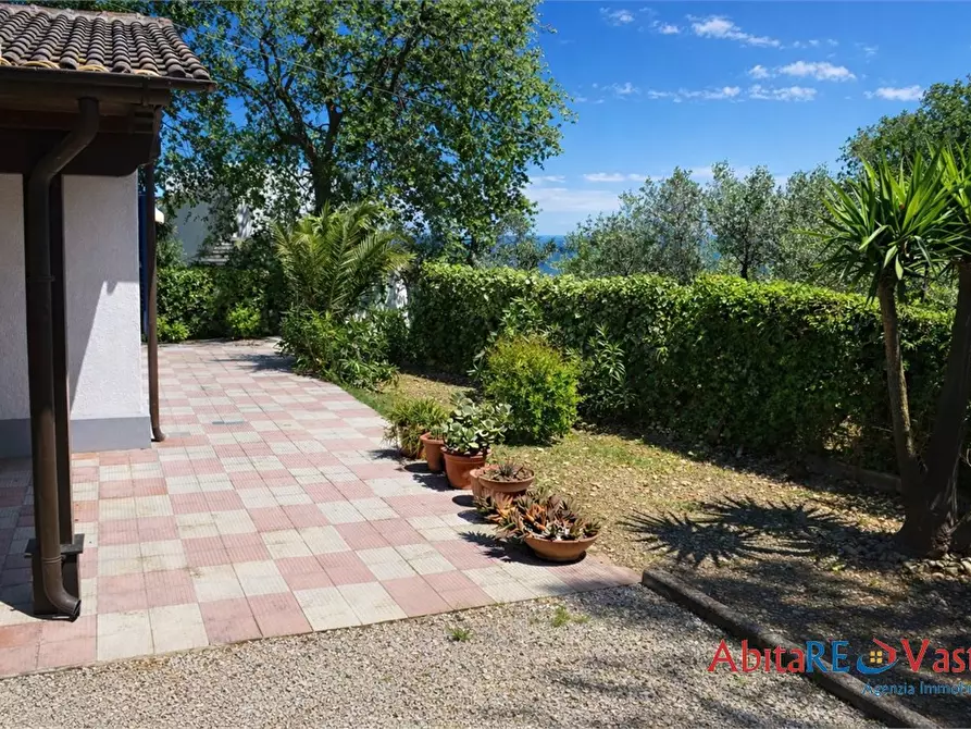 Immagine 2 di Villa in affitto  1 a Vasto