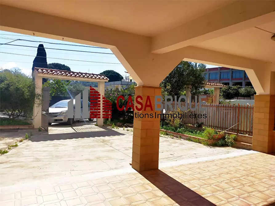 Immagine 2 di Villa in affitto  5 a Santa Flavia