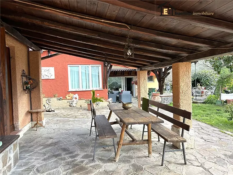 Immagine 4 di Villa in affitto  16 a Montopoli Di Sabina