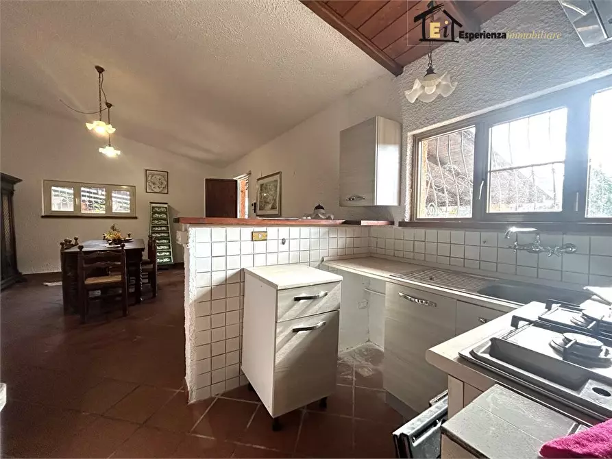 Immagine 10 di Villa in affitto  16 a Montopoli Di Sabina