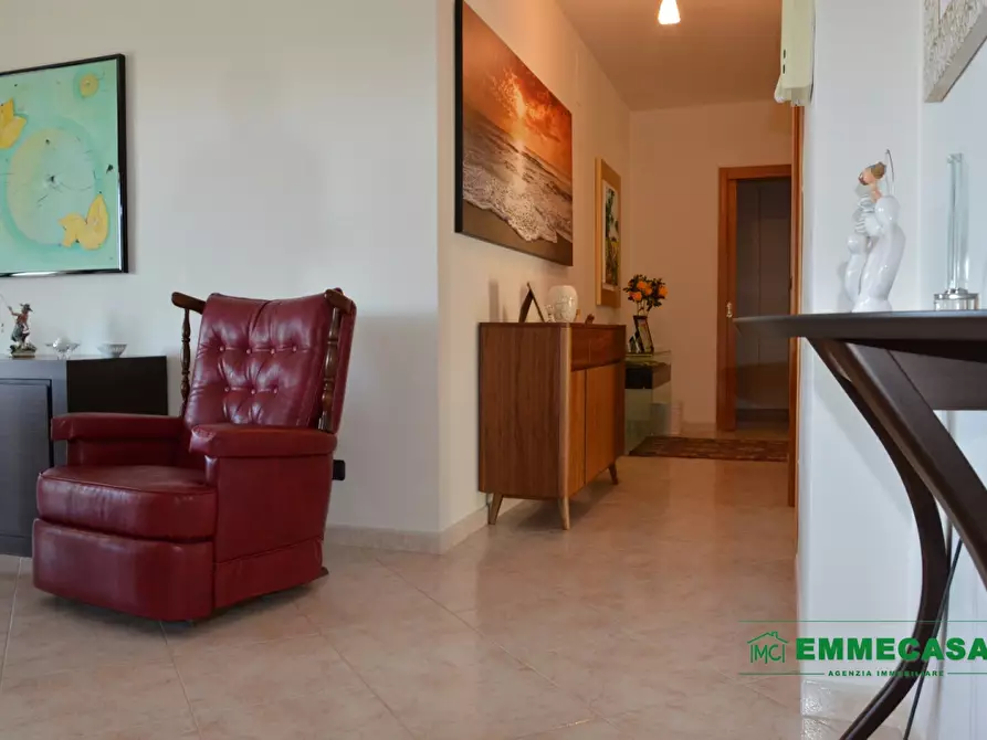 Immagine 8 di Appartamento in vendita  a Valenzano