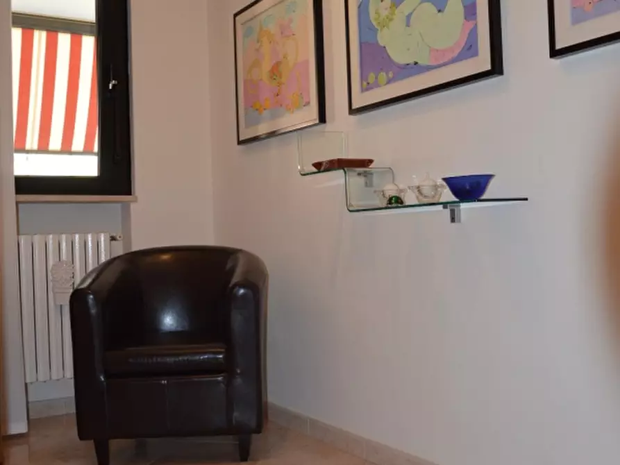 Immagine 7 di Appartamento in vendita  a Valenzano