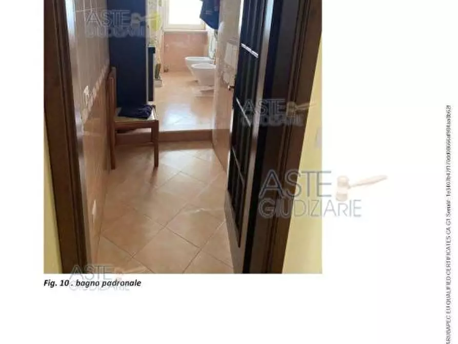 Immagine 3 di Appartamento in vendita  11 a Gioia Del Colle