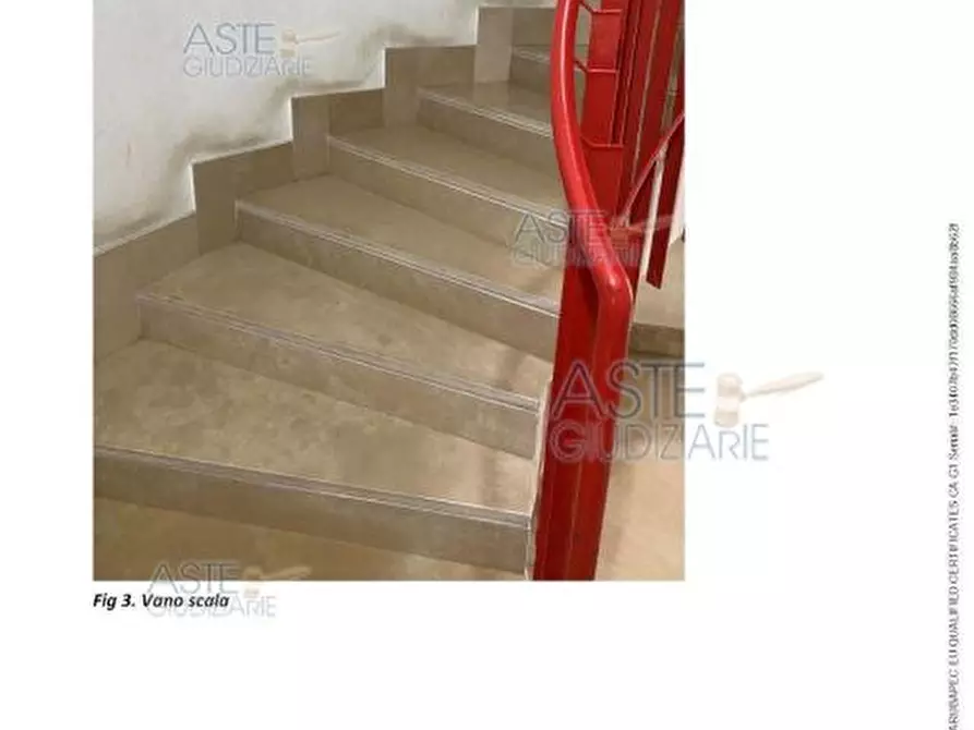 Immagine 10 di Appartamento in vendita  11 a Gioia Del Colle