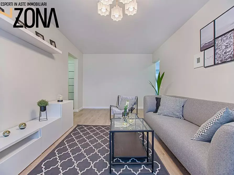 Immagine 5 di Appartamento in vendita  20 a Modugno