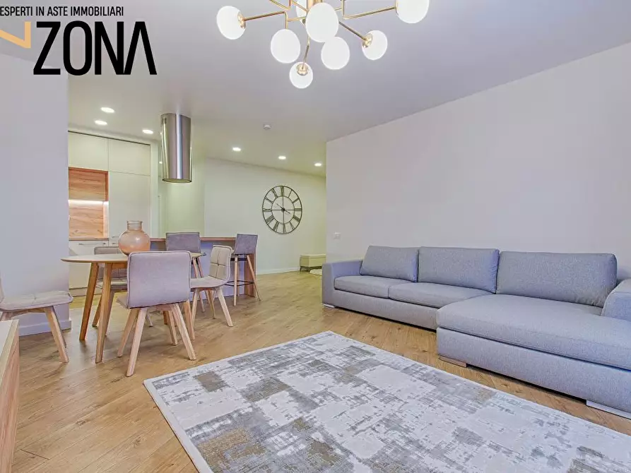 Immagine 7 di Appartamento in vendita  20 a Modugno