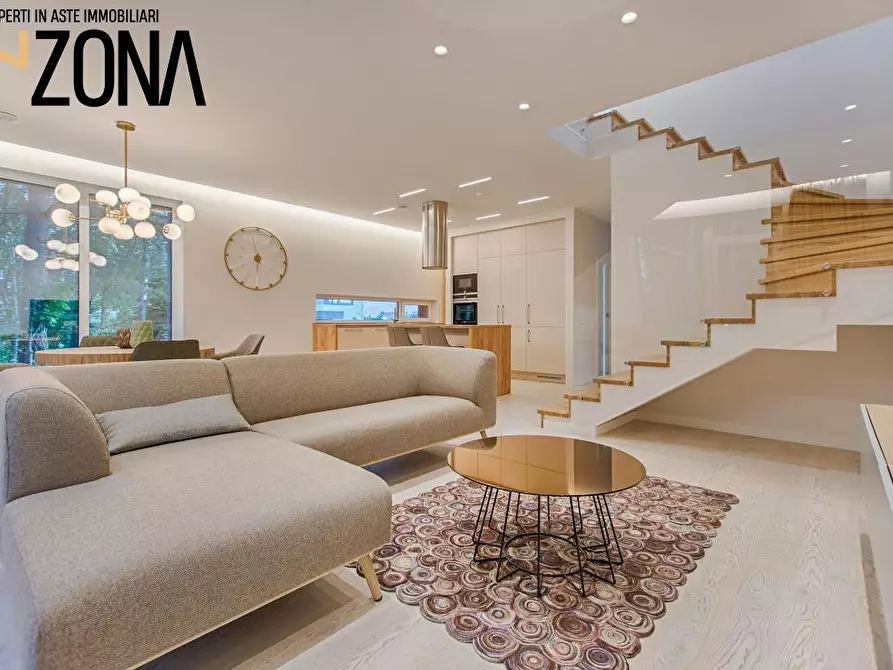 Immagine 5 di Appartamento in vendita  66 a Ischitella