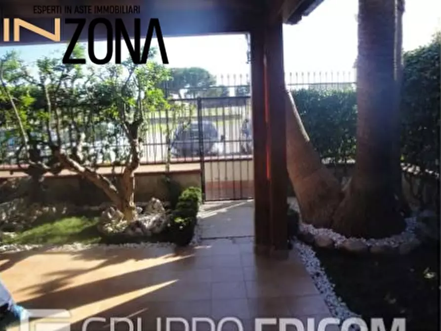 Immagine 1 di Appartamento in vendita  a Cerignola