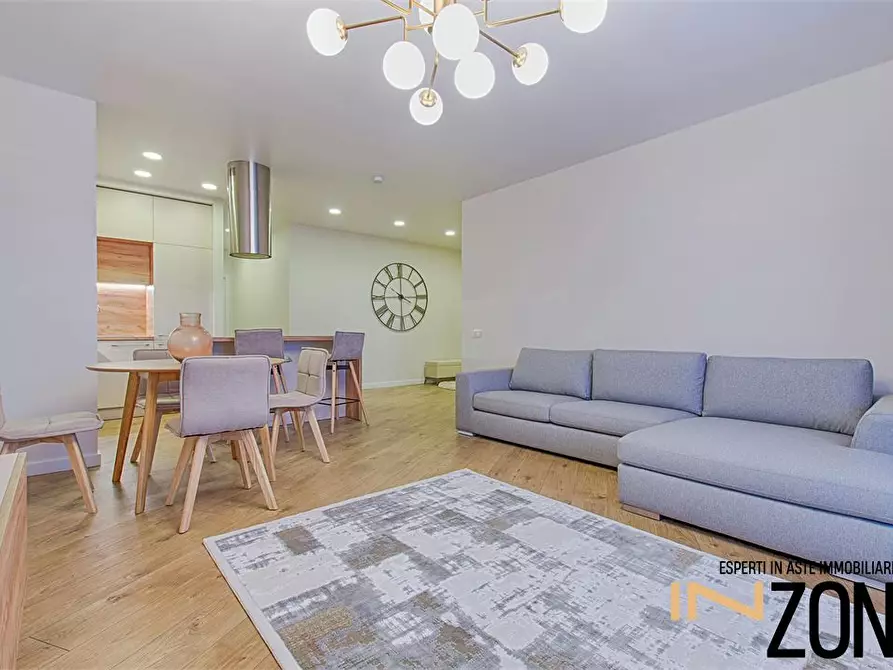 Immagine 8 di Appartamento in vendita  116 a Apricena