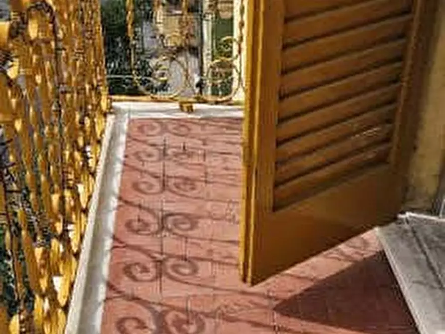 Immagine 3 di Appartamento in vendita  10 int 7 a Genova