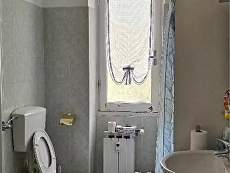 Immagine 9 di Appartamento in vendita  40/7 a Genova