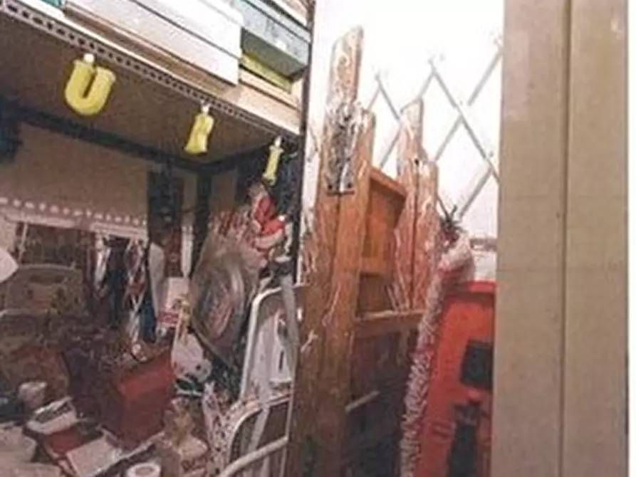 Immagine 4 di Appartamento in vendita  18 a Genova