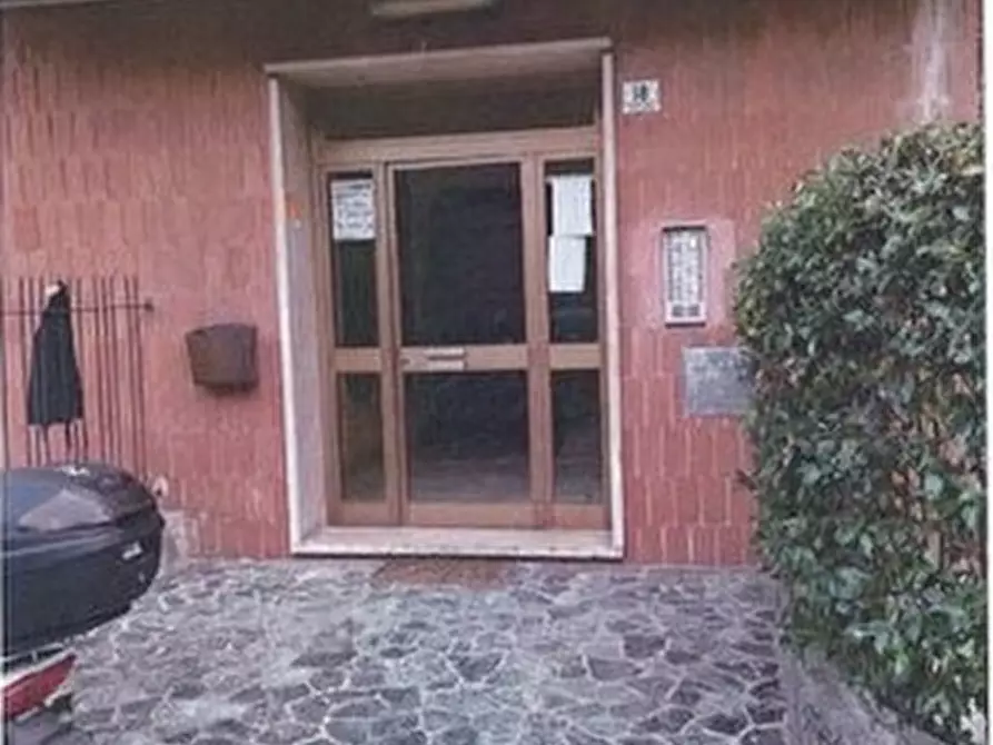 Immagine 2 di Appartamento in vendita  18 a Genova