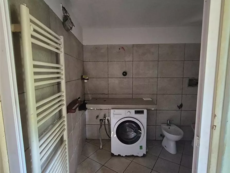 Immagine 5 di Appartamento in vendita  20 a Genova