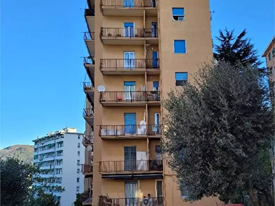 Immagine 4 di Appartamento in vendita  54/1 a Genova