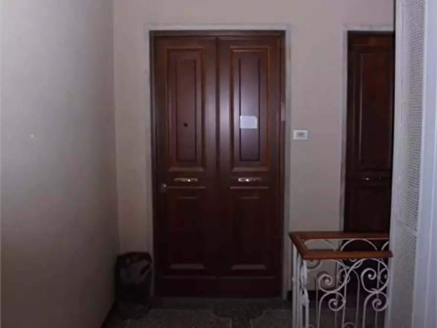 Immagine 4 di Appartamento in vendita  185 int.8 a Genova