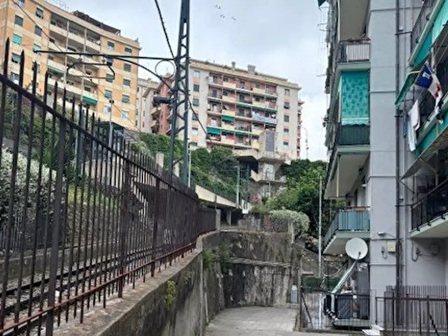 Immagine 10 di Appartamento in vendita  9D/5 a Genova