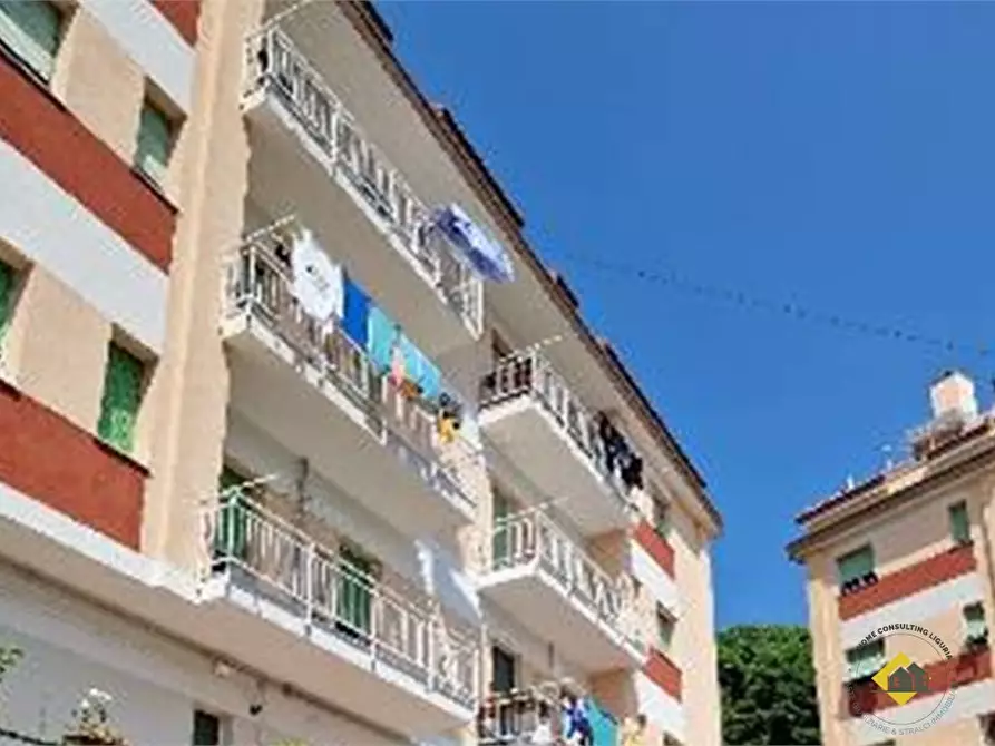 Immagine 2 di Appartamento in vendita  10 a Genova
