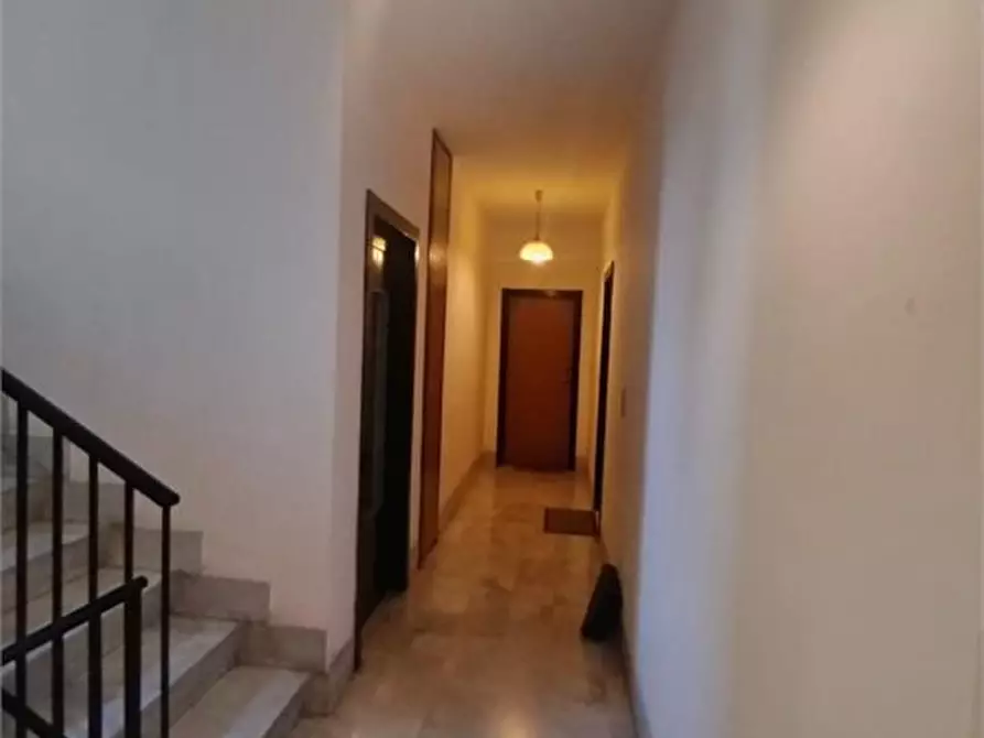 Immagine 6 di Appartamento in vendita  14 a Rapallo