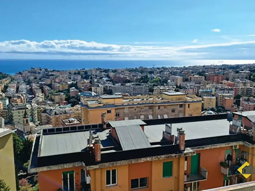 Immagine 6 di Appartamento in vendita  13/18 a Genova