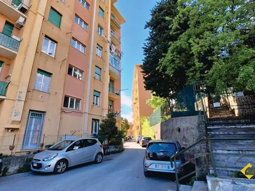 Immagine 3 di Appartamento in vendita  13/18 a Genova