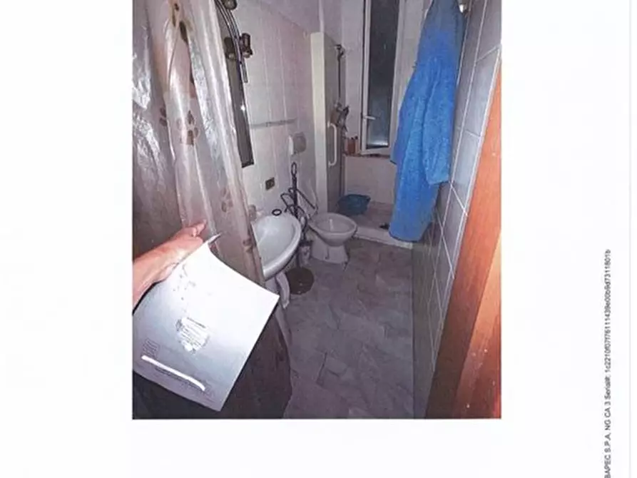 Immagine 10 di Appartamento in vendita  9 a Genova